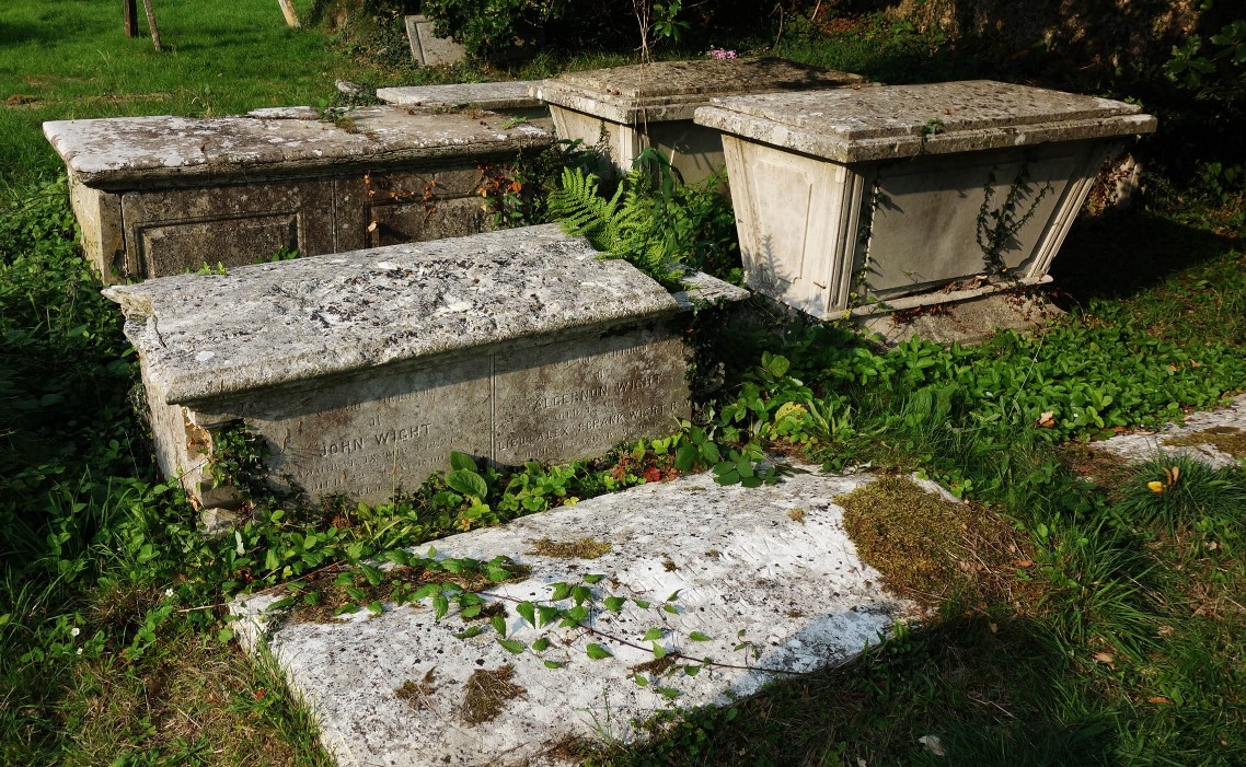 Wight tomb Dawlish