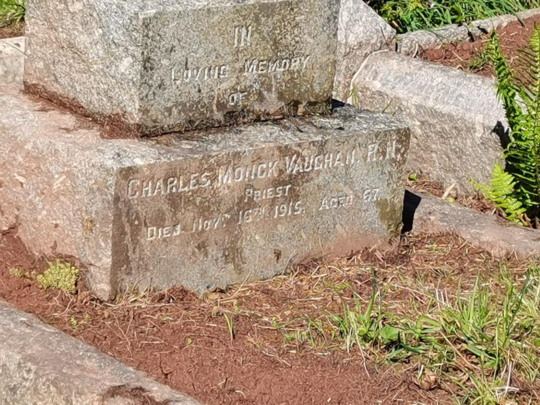 vaughan cm headstone